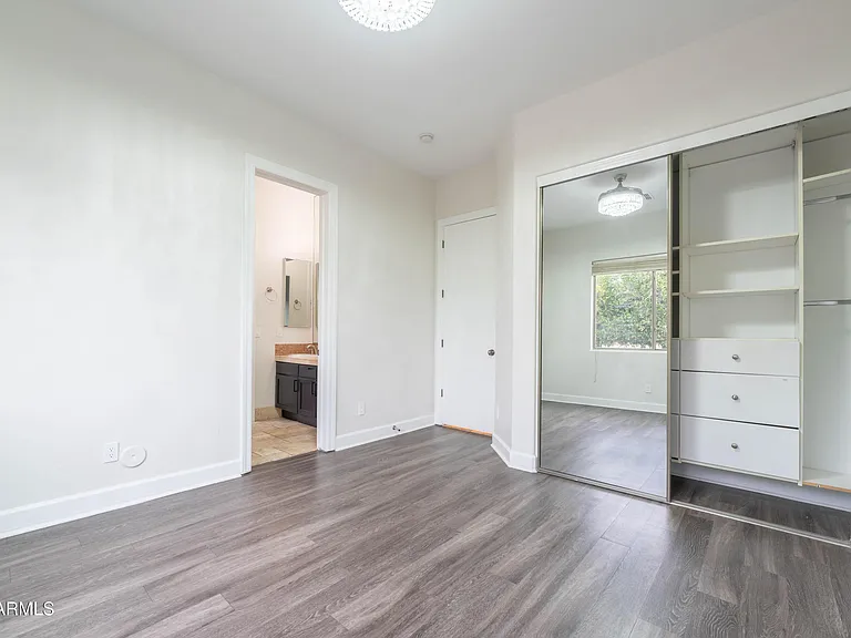3552 E Jaeger Cir — Photo 39