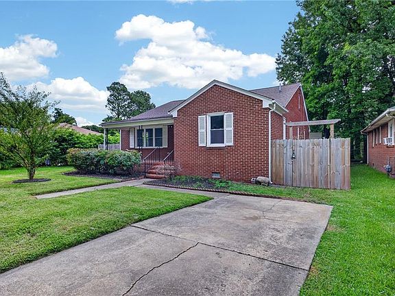 2nd image of 609 Crystal Ave