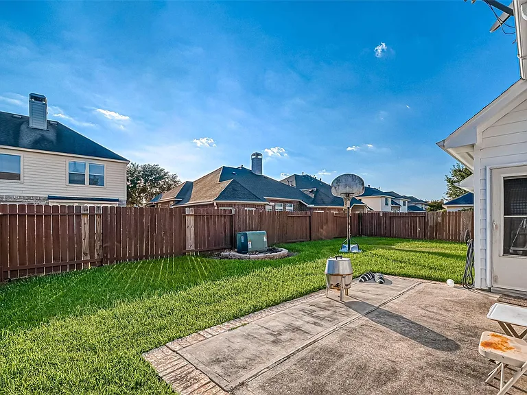 21923 Shady Heath Ln — Photo 44
