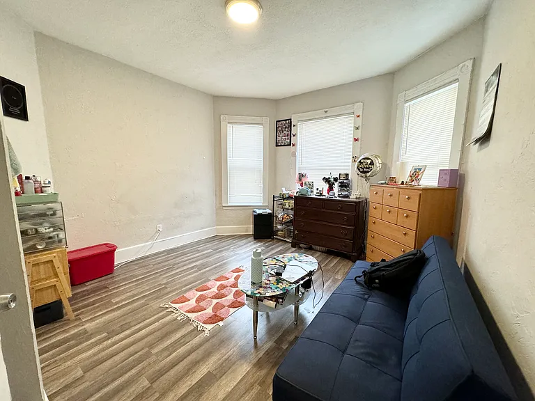 45 Crescent Ave #1L — Photo 6