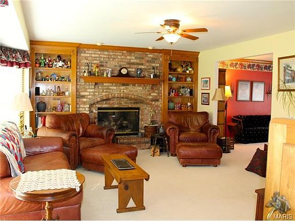3rd image of 10056 Canterbury Farms Ct