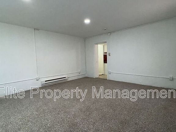 2nd image of 1312 Francisco St APT 2