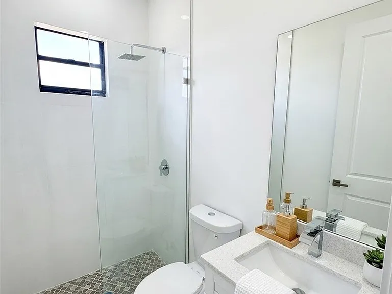 3032 NW 41st Ave — Photo 19