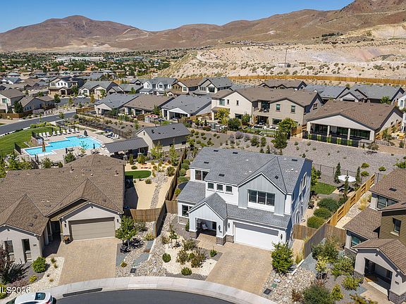 4th image of 3015 Silverberry Ln