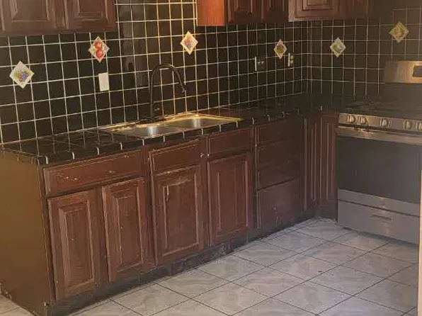 915 Acosta Plz Unit 12, Salinas, CA 93905