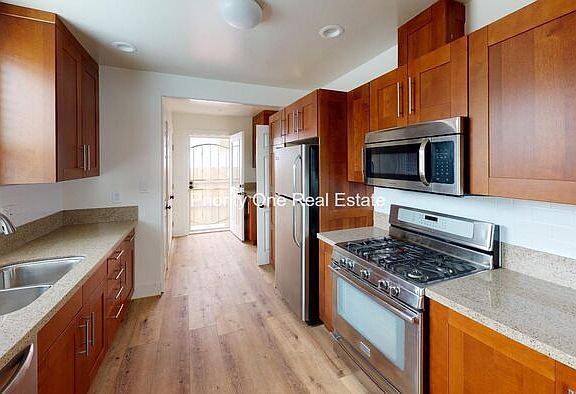 2nd image of 3368 Monroe Ave
