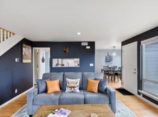 111 NW Hawthorne Ave APT 1, Bend, OR