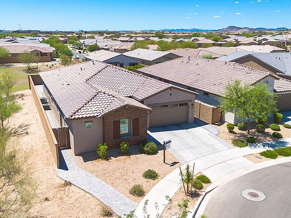 4th image of 32258 N 21ST Avenue