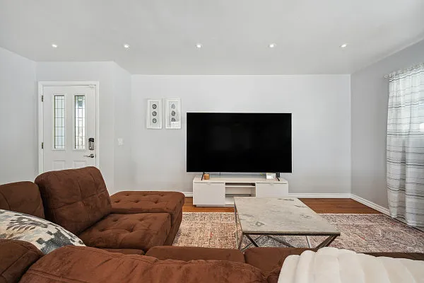 9339 Cadorette Ave — Photo 11