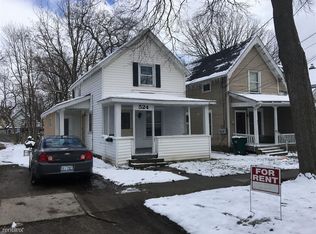 524 1/2 N Chestnut St, Lansing, MI 48933