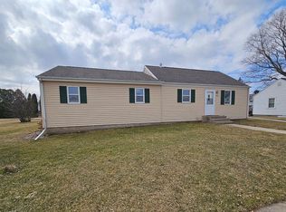 315 E 1st Ave, Lisbon, IA 52253