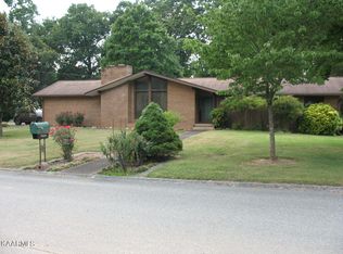 7004 Regency Rd, Knoxville, TN 37931