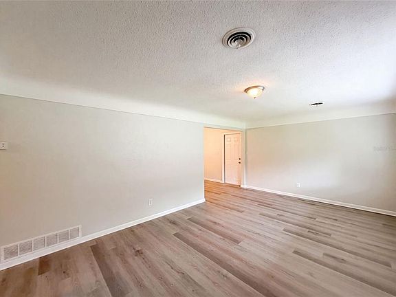 3rd image of 2410 NE 3rd Ave