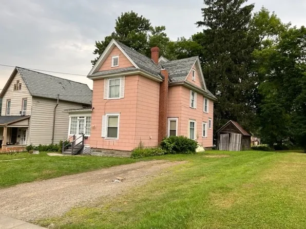 35 Lincoln Ave, Bradford, PA 16701