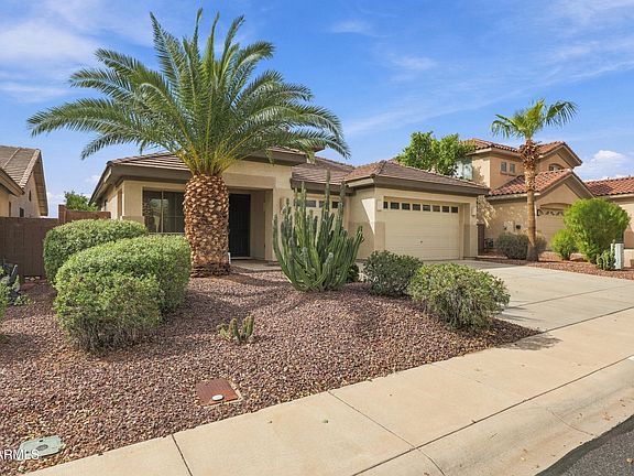 3rd image of 14633 W ST MORITZ Lane