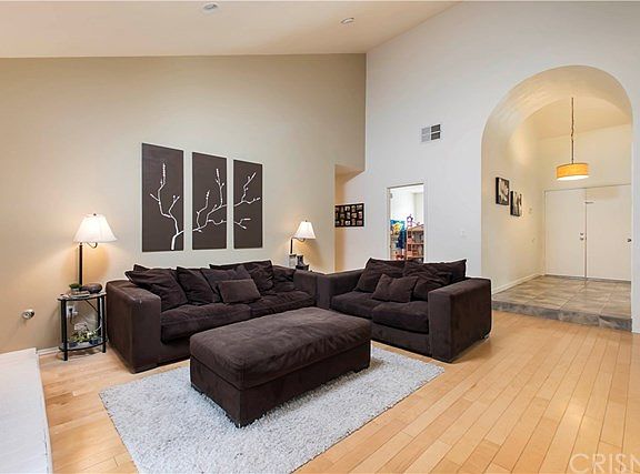 5th image of 25395 Cariz Dr