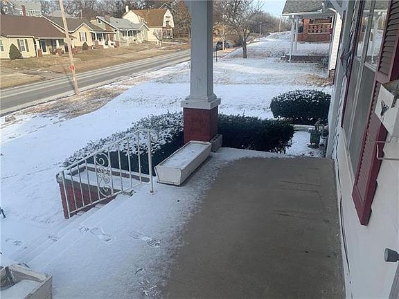 3rd image of 2904 Mitchell Ave