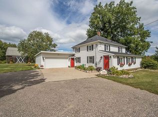 5721 E Mitchell Rd, Petoskey, MI 49770