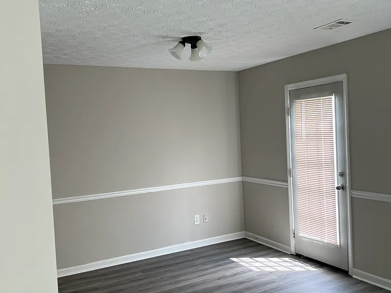 910 Carlton Pointe Ter — Photo 5