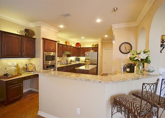 4th image of 3216 Blenheim Ct