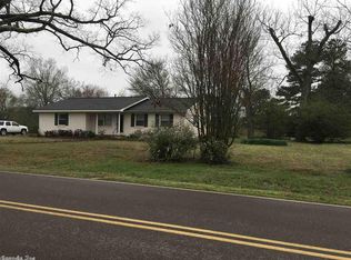 215 Mountain View Rd, Glenwood, AR 71943