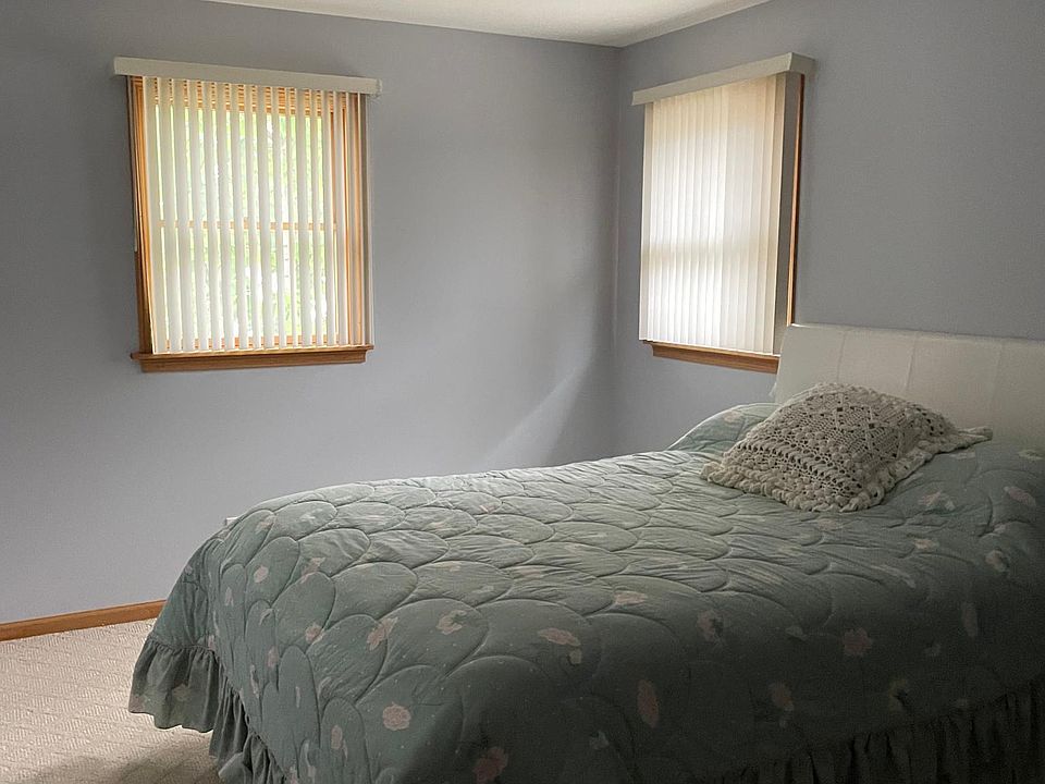 2nd image of 1707 N 40th Ave