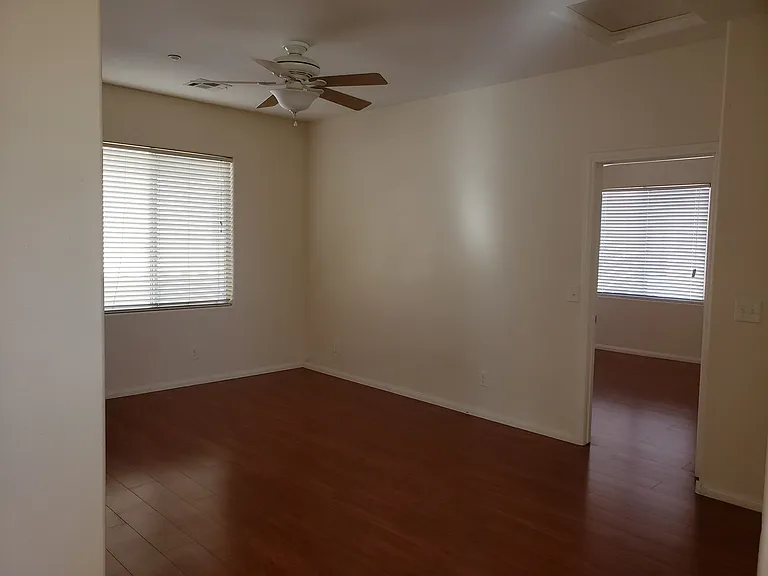 8904 Nautilus Vista Ct — Photo 11