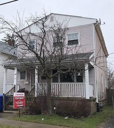 1st image of 161 Edson St Floor 2