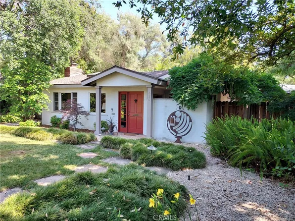 626 W 9th St, Claremont, CA 91711