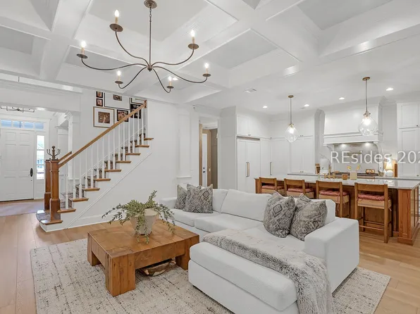 91 Farnsleigh Ave, Bluffton, SC 29910