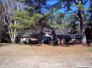 3702 S Broad St, Scottsboro, AL 35769