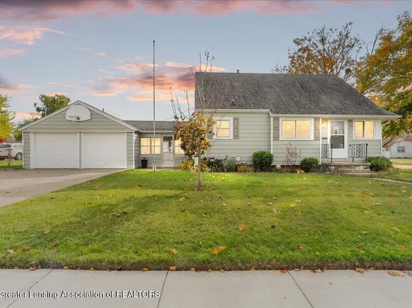 3435 Hagan St, Lansing, MI 48917