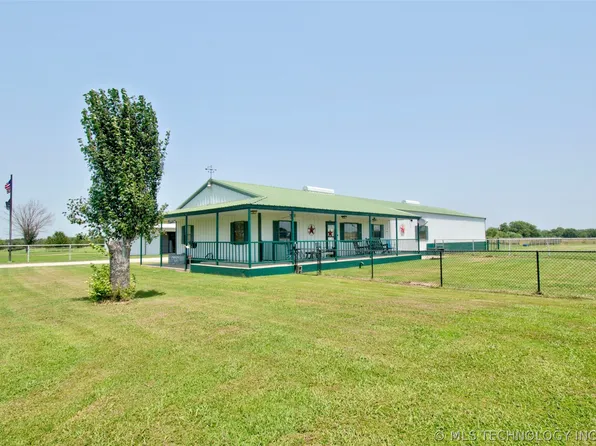106813 S 4223rd Rd, Checotah, OK 74426