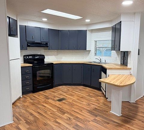 2nd image of 591 E Club Blvd