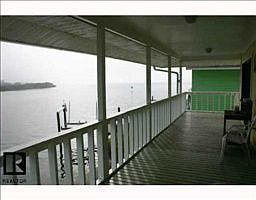 4th image of 6626 Seaview Blvd