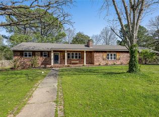 2832 N Centerwood Rd, Fayetteville, AR 72703