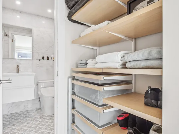 150 West End Avenue image 11 of 14