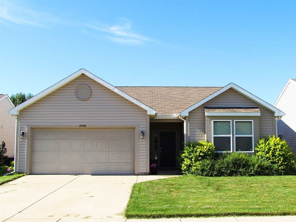1st image of 2706 Bond Dr