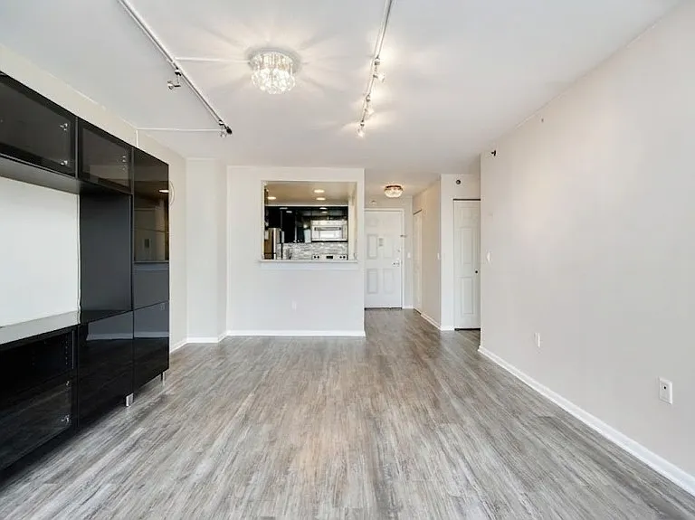 20 2nd St #1505 — Photo 12