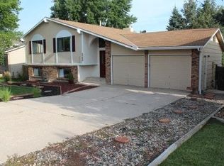 2580 Roundtop Dr, Colorado Springs, CO 80918
