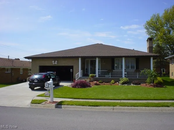 226 Donnell St, Weirton, WV 26062