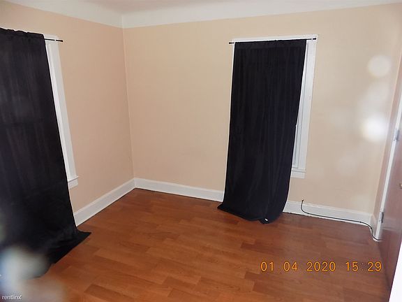4th image of 235 E Lincoln Ave