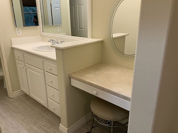 5th image of 28134 Ashbrook Ln