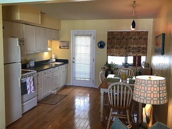 5th image of 1840 Shore Dr S APT 14