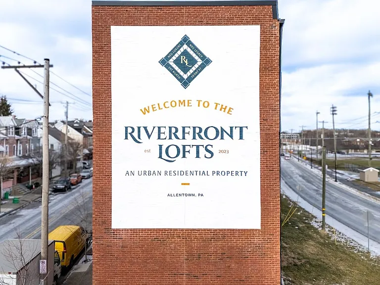 Riverfront Lofts — Photo 15