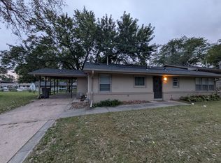 5115 & 5121 W Benton St, Lincoln, NE 68524