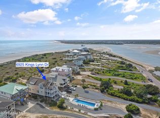6925 Kings Lynn Dr, Oak Island, NC 28465