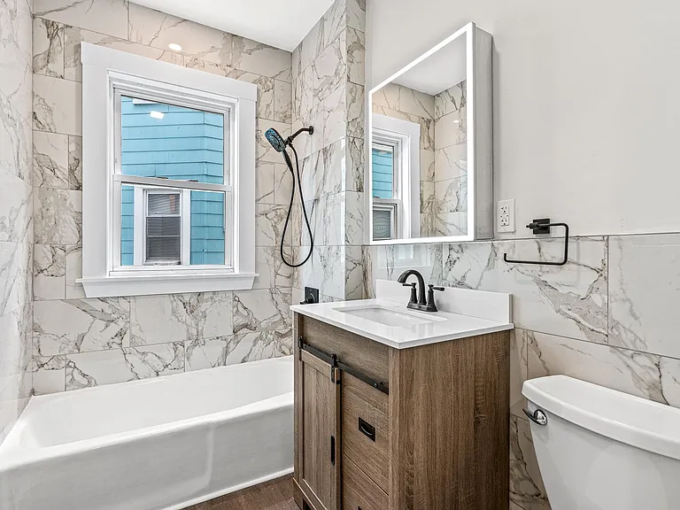 79 Pleasant St #1 — Photo 11