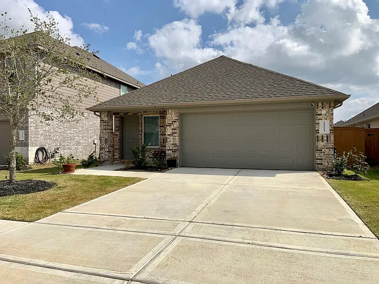 22223 Florence Springs Dr — Photo 6