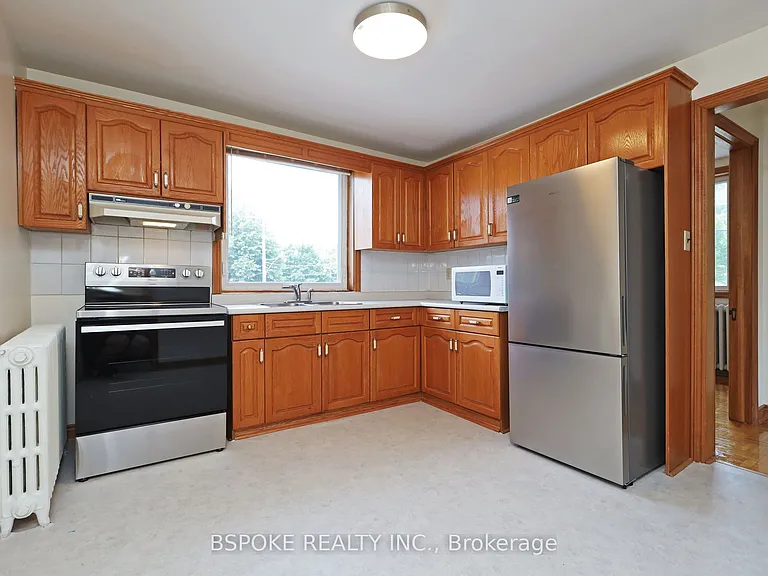 68 Roxton Rd #UPPER — Photo 7